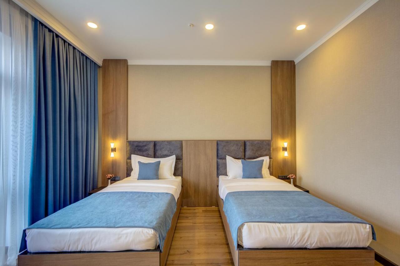 Sara Boutique Hotel Bishkek Exterior photo